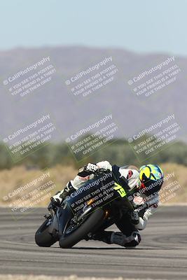 media/Oct-13-2025-Moto Forza (Mon) [[a66d839500]]/2-A Group/Session 3 (Turn 16)/